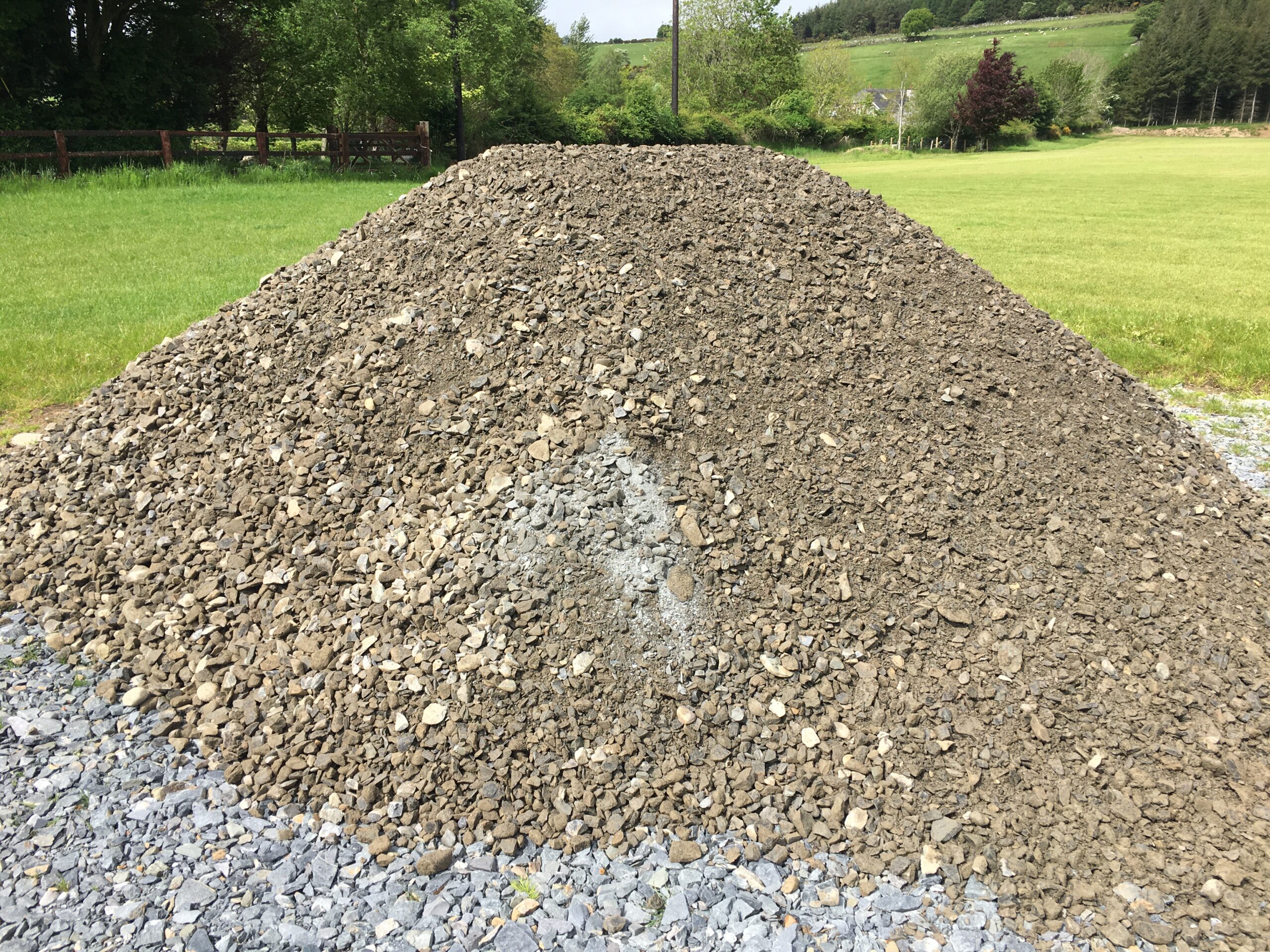 Start of Walking Track Project - HUDSONS deliver T1 Stone to Kilbride GAA Site