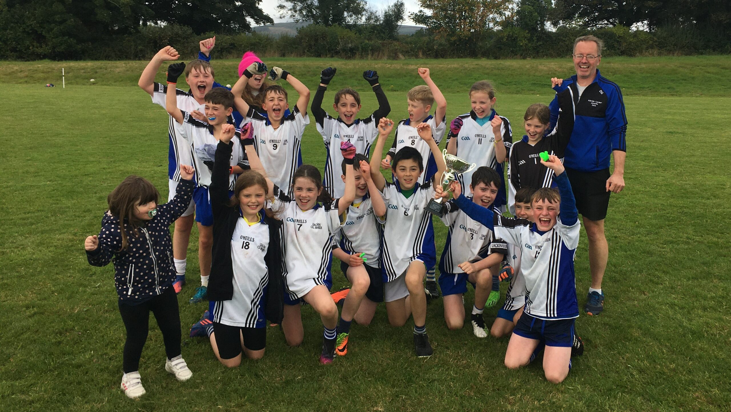 Under 11’s take county championship for 2022 defeating Donard-The Glen!!!!